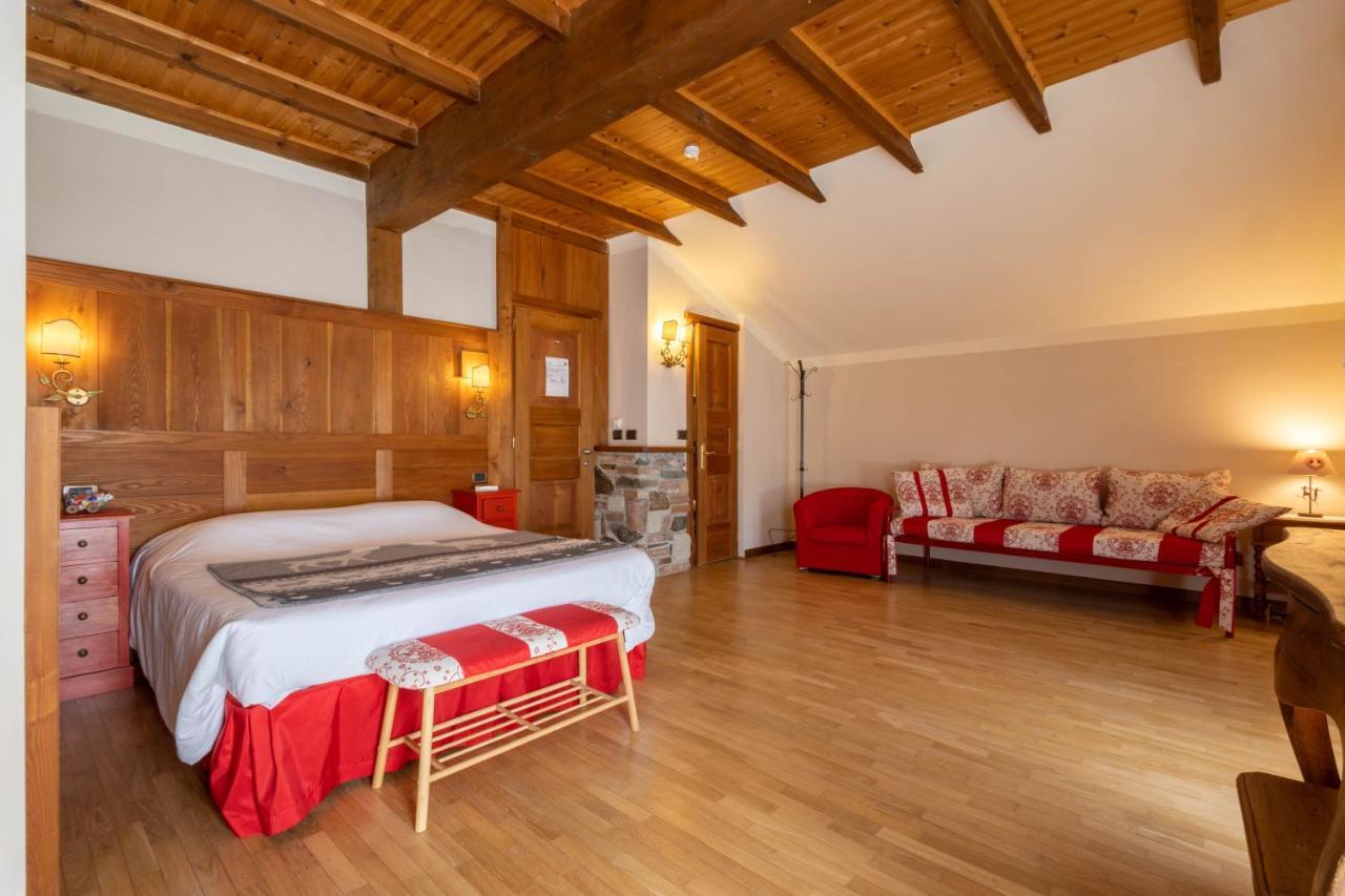 Alpine Forest Hotel Champoluc Exterior foto
