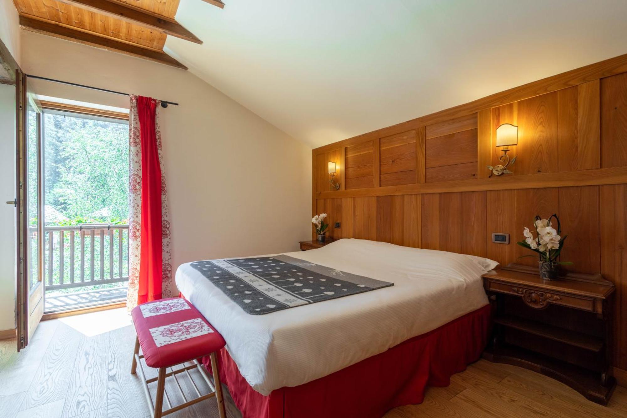 Alpine Forest Hotel Champoluc Exterior foto